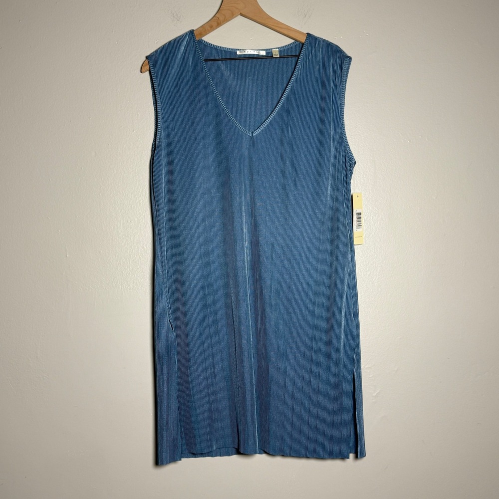 Cyrus Womens Plisse Dress L Blue Sleeveless Minimalist V-Neck Vacation Resort